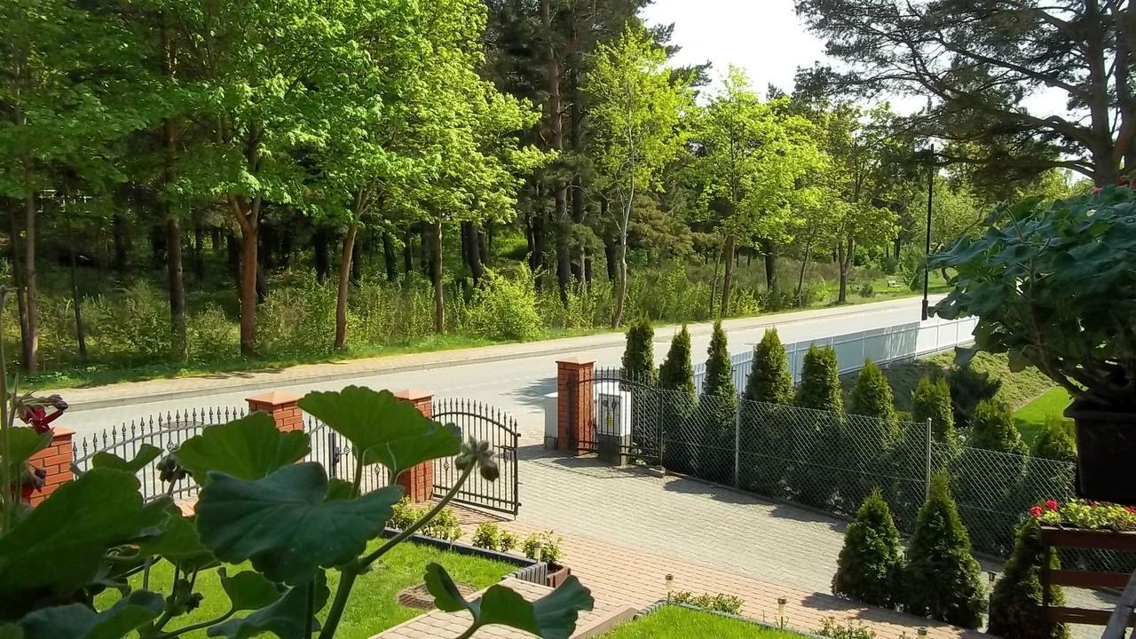 Dom Wczasowy Natalia Jastrzebia Gora Luaran gambar